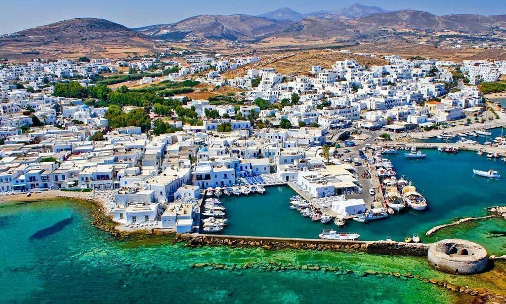 The 5 best tours of Paros for every budget and travel style